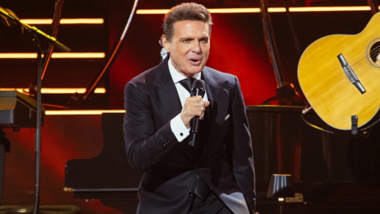 Luis Miguel reaparece con mensaje a México